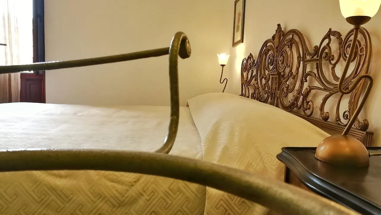 Affittacamere Hotel Esagono Monello Avola