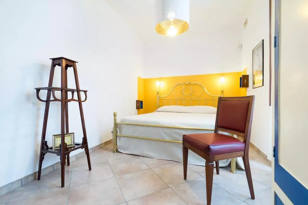Hotel Esagono Monello Avola
